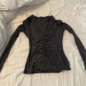 Lululemon long sleeve gray workout shirt